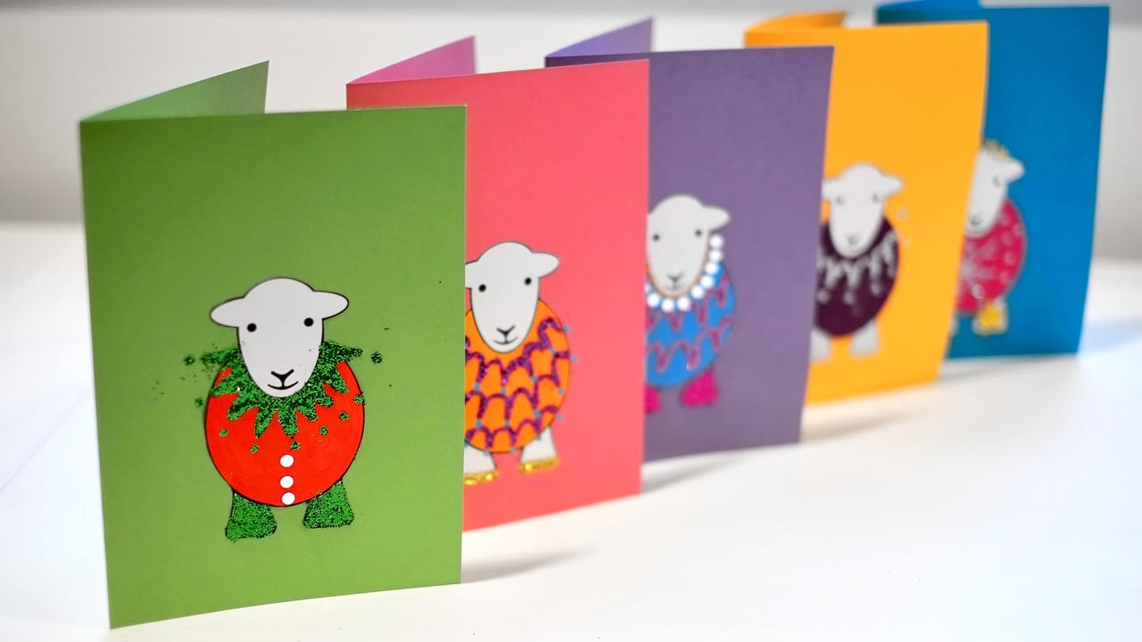 Make your own Herdy Christmas Card